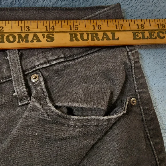 Levi's 725 Jeans Women's 16 W High Rise Bootcut Black 16W Boot Cut - Picture 4 of 9